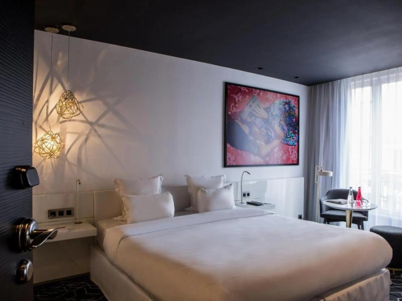 Le General Hotel