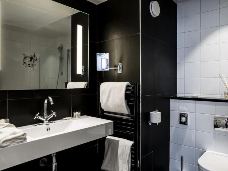 Le General Hotel