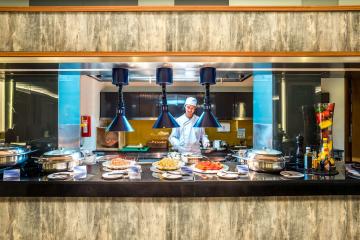 Отель Holiday Inn Resort Phuket Karon Beach, an IHG Hotel Таиланд, пляж Карон, фото 20