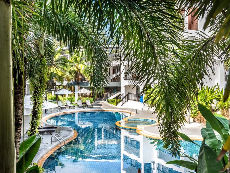Holiday Inn Resort Phuket Karon Beach, an IHG Hotel