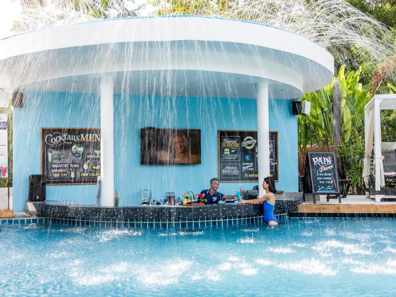 Holiday Inn Resort Phuket Karon Beach, an IHG Hotel