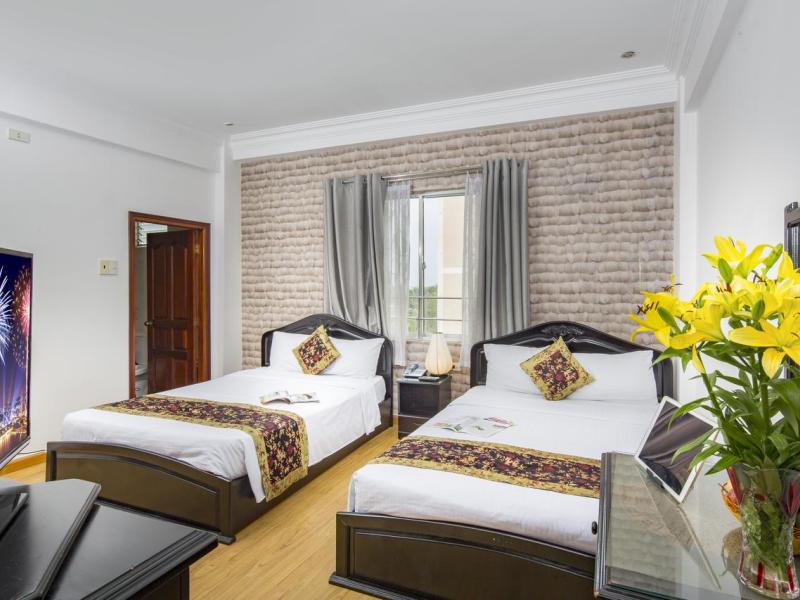 Brandi Ocean View Hotel