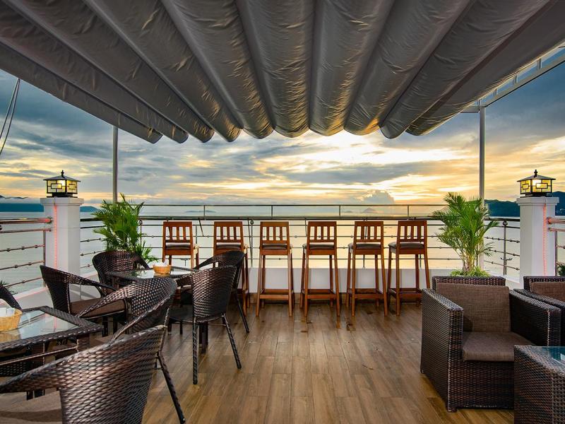 Brandi Ocean View Hotel