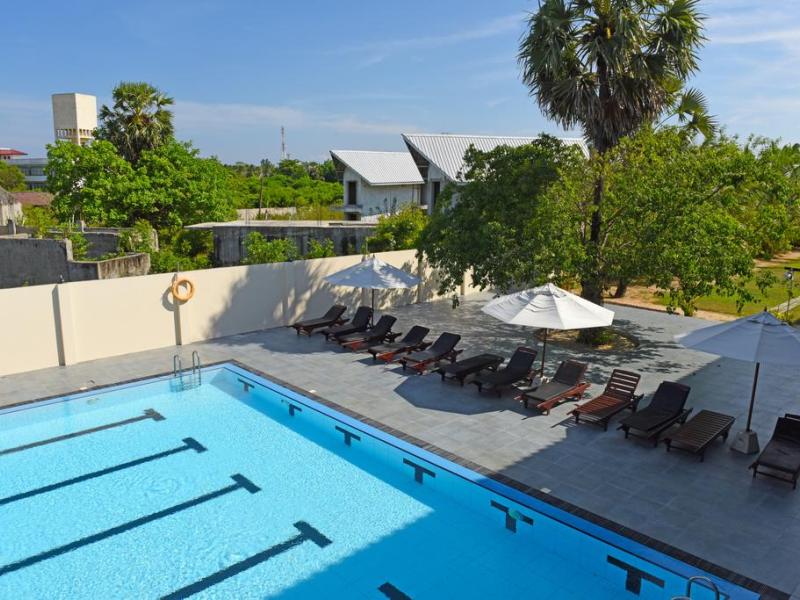 Marina Beach Passikudah