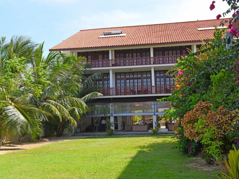 Marina Beach Passikudah