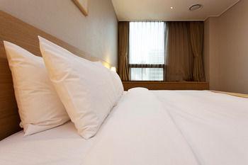 Skypark Central Myeongdong