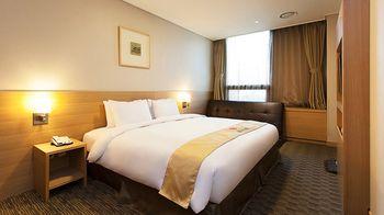 Skypark Central Myeongdong