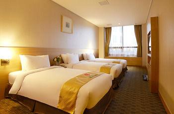 Skypark Central Myeongdong