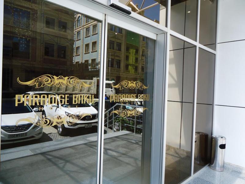 Paradise Hotel Baku 