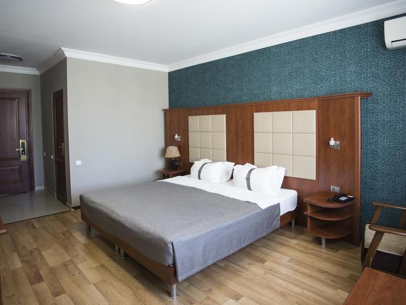 Fortune Palace Hotel