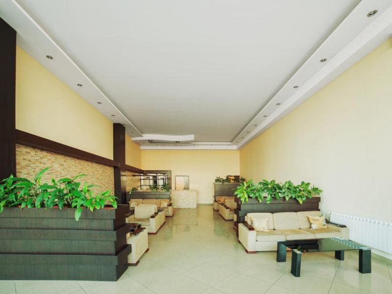 Fortune Palace Hotel