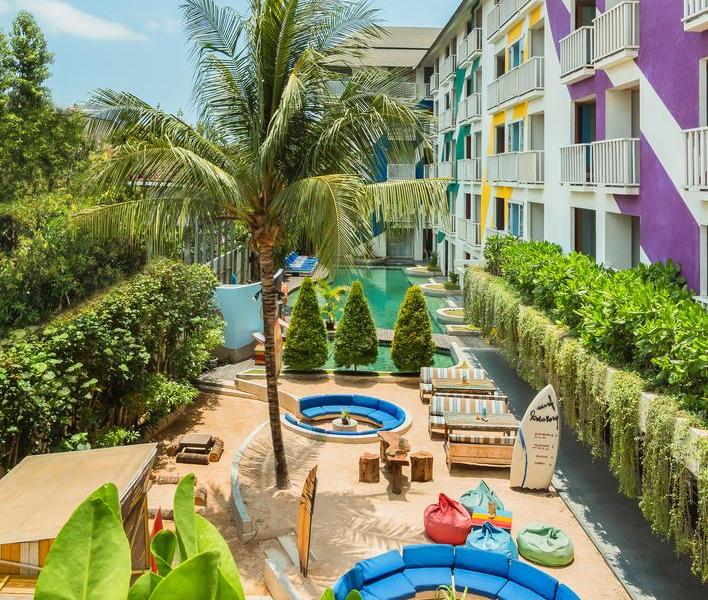 Bliss Surfer Hotel