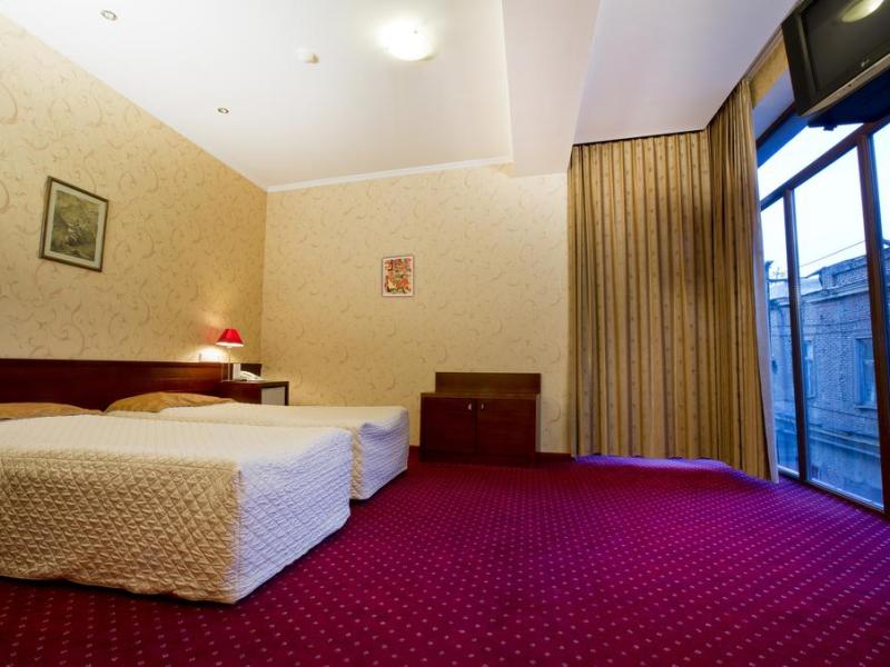 New Kopala Hotel