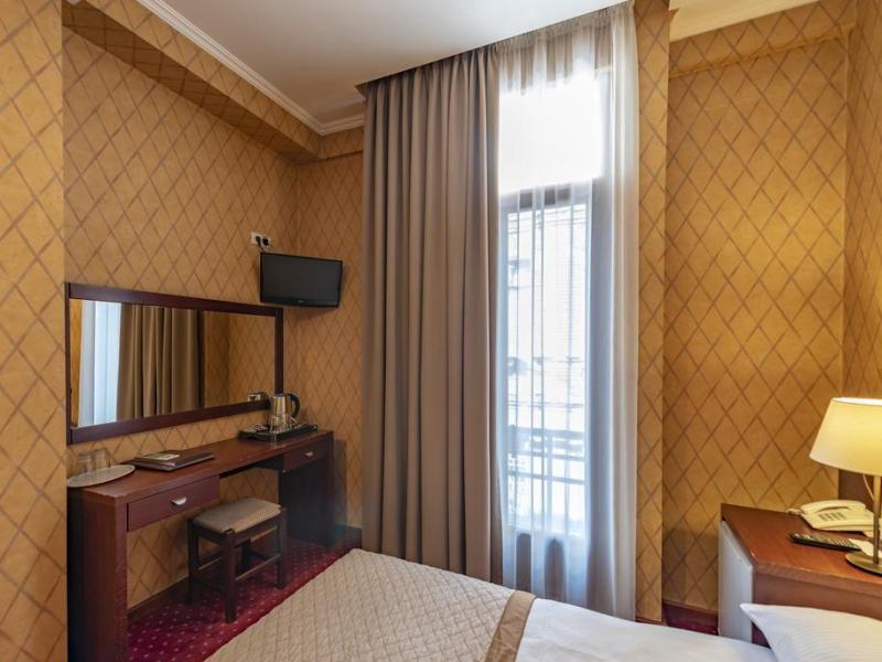 New Kopala Hotel
