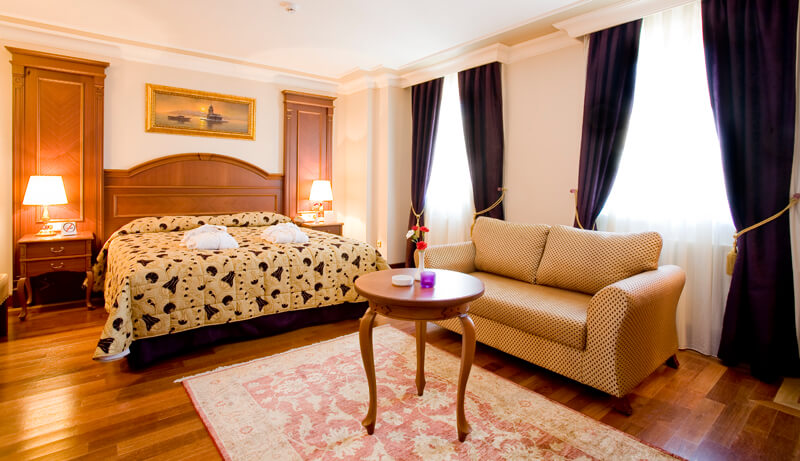 GLK Premier Regency Suites & Spa
