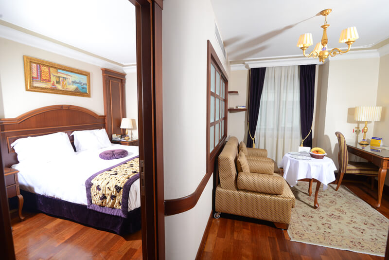 GLK Premier Regency Suites & Spa
