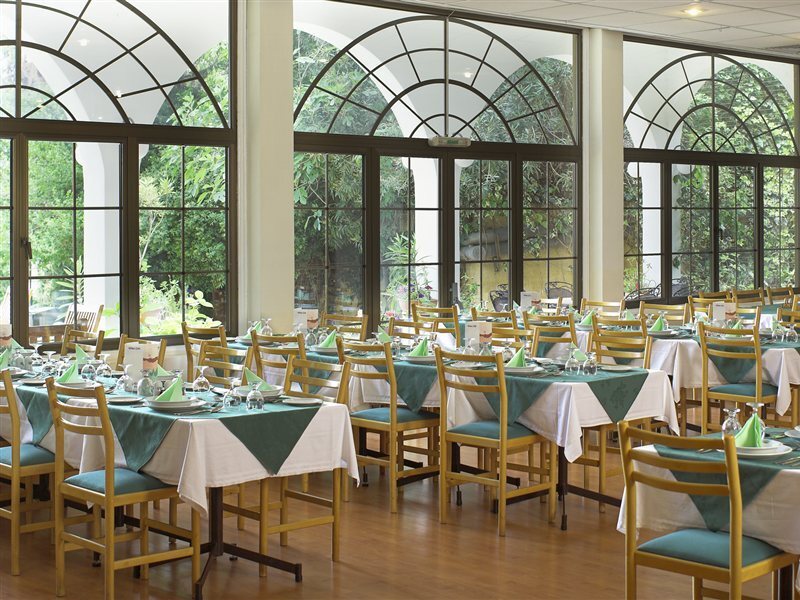 Pendeli Hotel