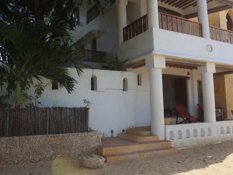 Kijani House
