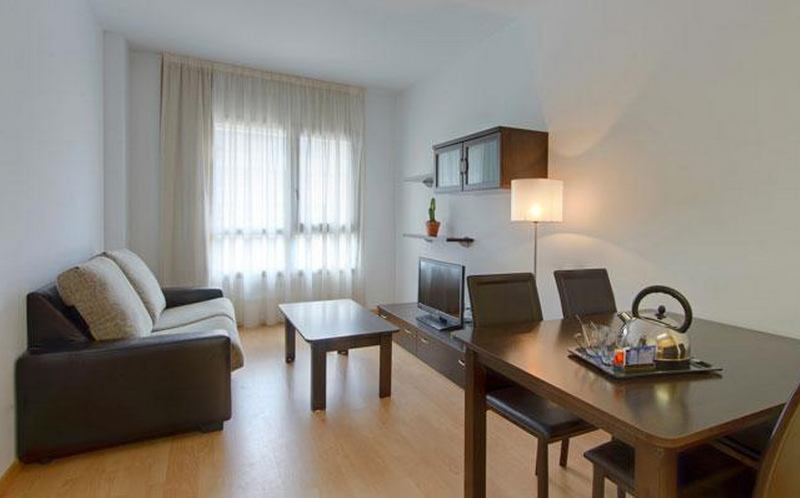 Tryp Madrid Airport Suites