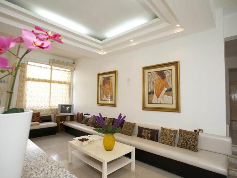 Geotanya Apartments