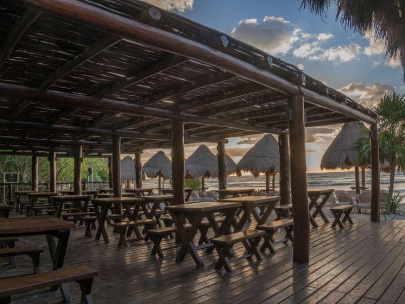 Platinum Yucatan Princess All Suites & Spa Resort