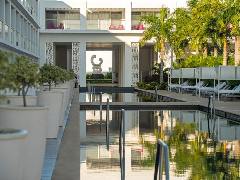 Platinum Yucatan Princess All Suites & Spa Resort