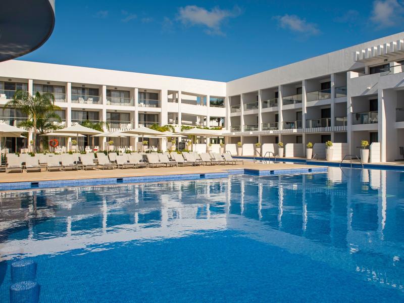 Platinum Yucatan Princess All Suites & Spa Resort