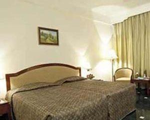 Отель Hotel Clarks Shiraz Индия, Агра, фото 3