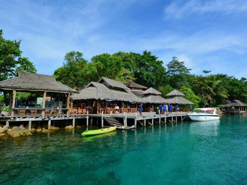 Captain Hook Resort