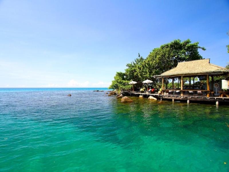 Captain Hook Resort