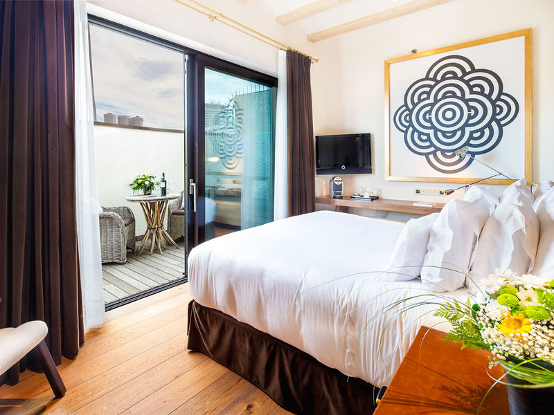 Hotel DO Placa Reial G.L.