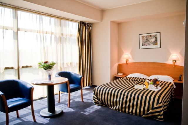 Class (Бухарест)