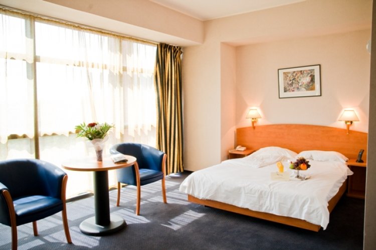 Class (Бухарест)