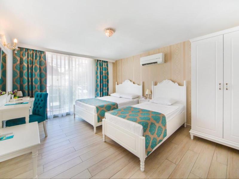 Kleopatra Atlas Hotel