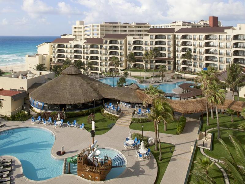 Hotel Emporio Cancun