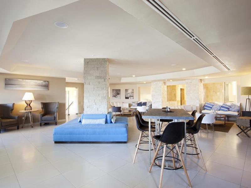 Hotel Emporio Cancun