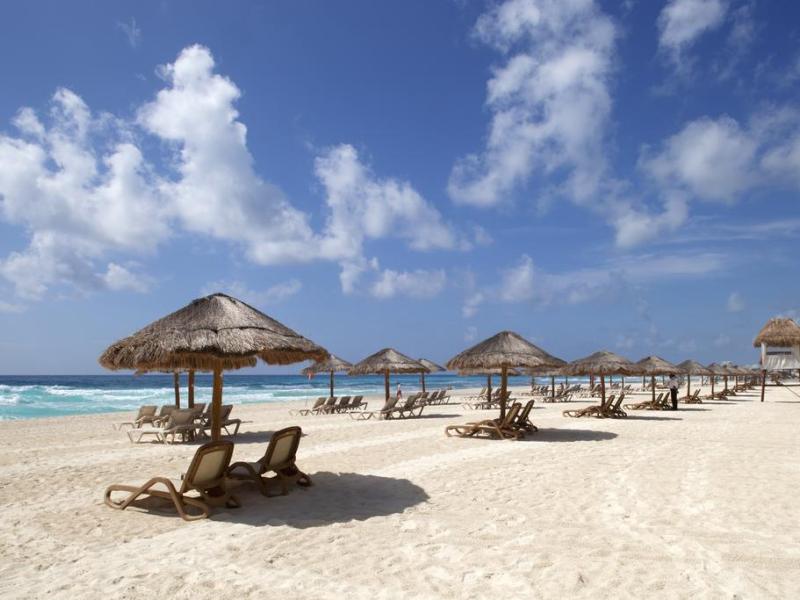 Hotel Emporio Cancun