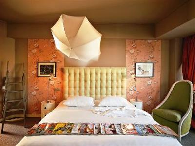 Classical 2 Fashion House 