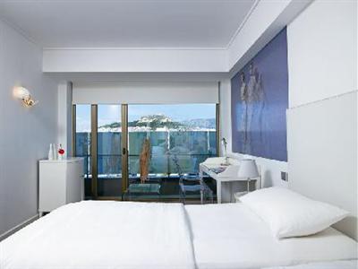 Classical 2 Fashion House 