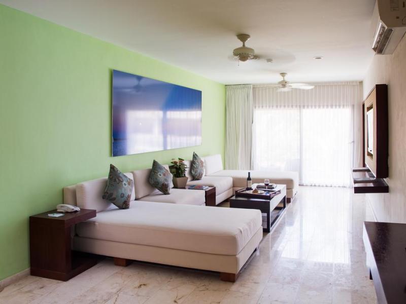 The Palm at Playa