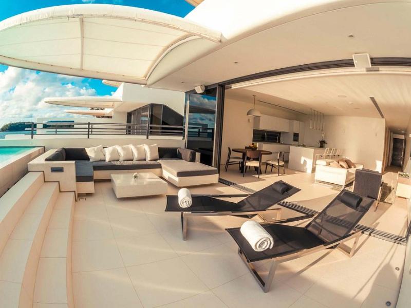 Kata Rocks By Infinite Luxury