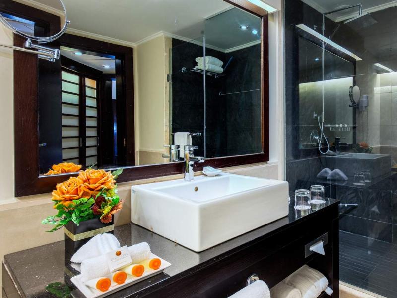 Cleopatra Luxury Resort