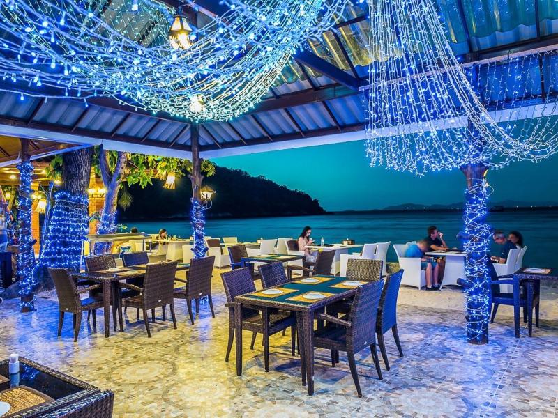 Racha Island Resort (Rayaburi)