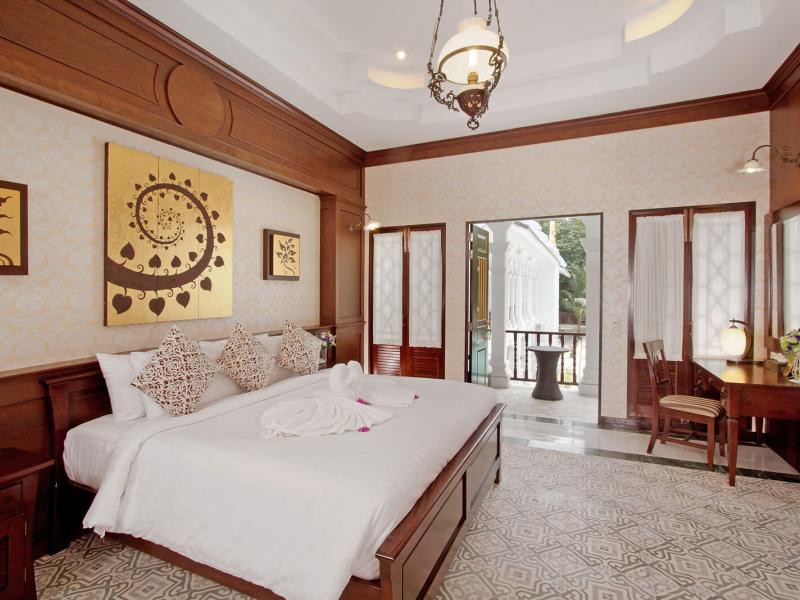 Racha Island Resort (Rayaburi)