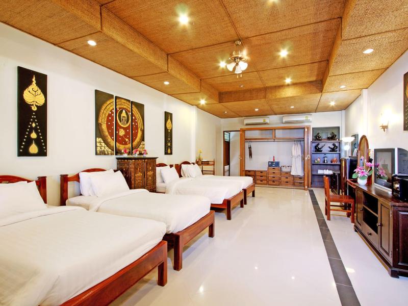 Racha Island Resort (Rayaburi)