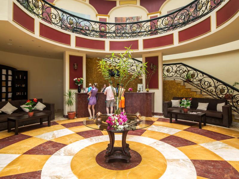 Golden 5 Almas Resort