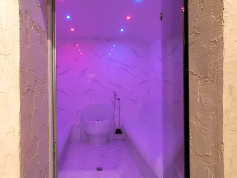 Hotel Aura