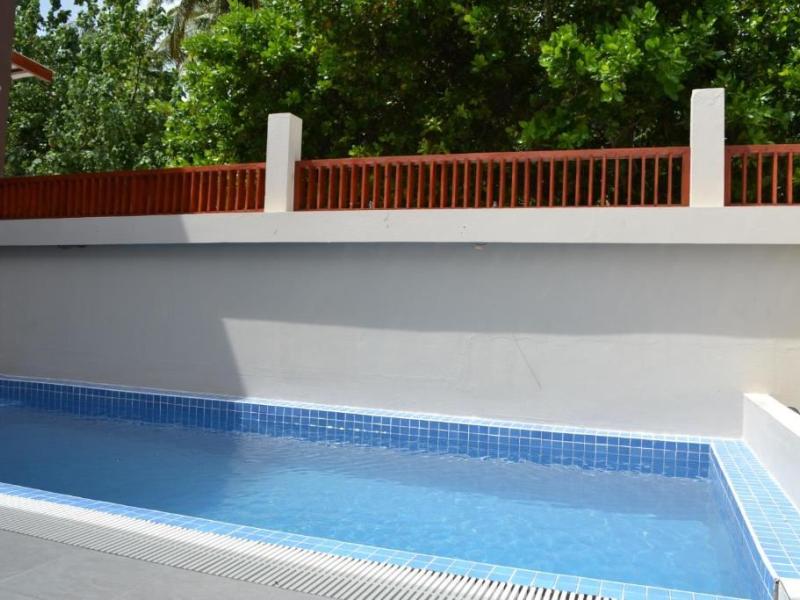 TME Retreats Dhigurah