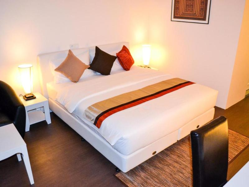 TME Retreats Dhigurah