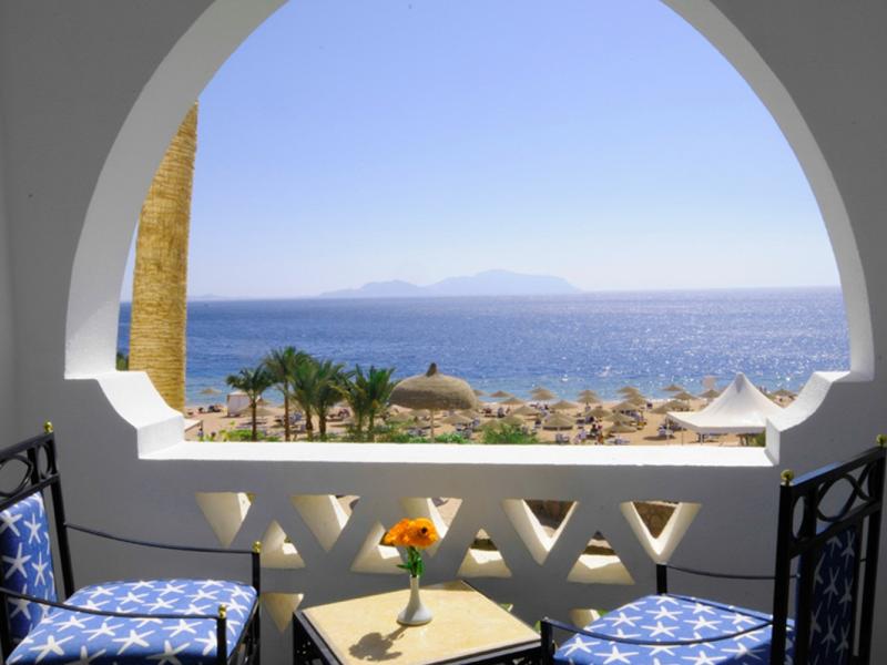 Domina Coral Bay Aquamarine Beach